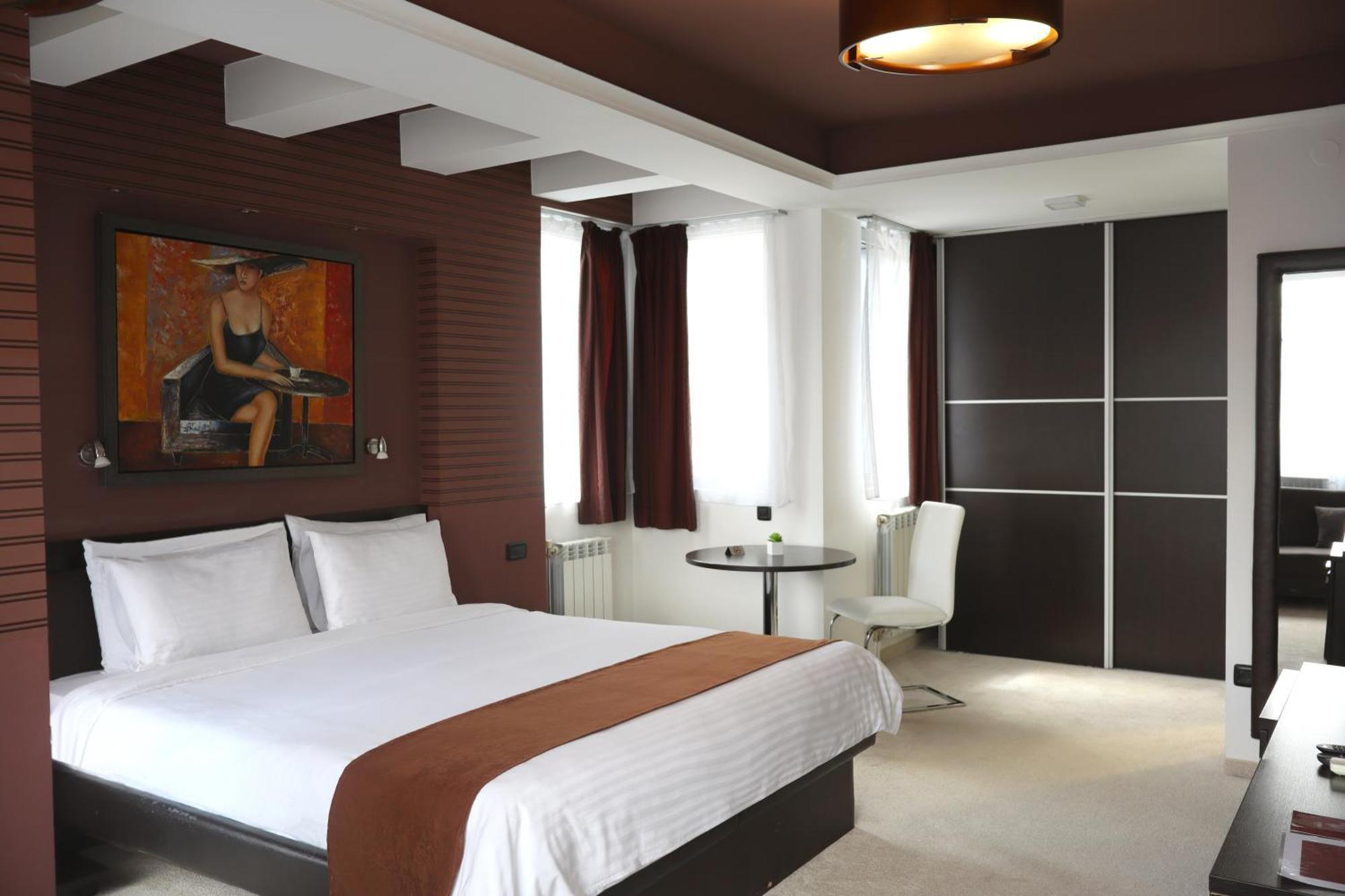 Sienna Apartments Skopje Luaran gambar